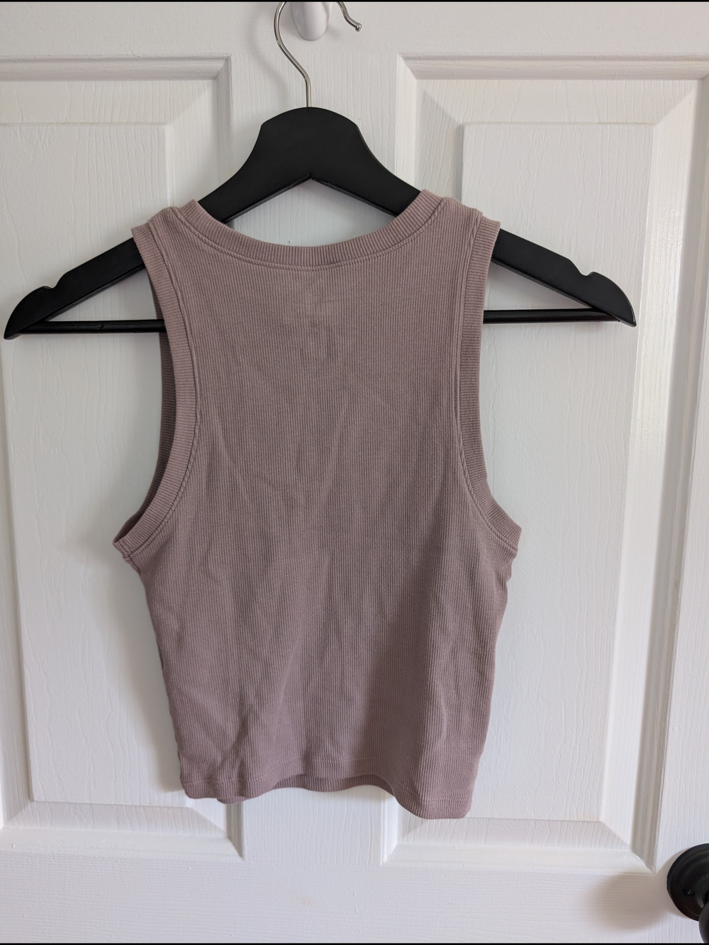 Hollister Women's Mauve Ribbed Tank Top XS - Picture 2 of 8